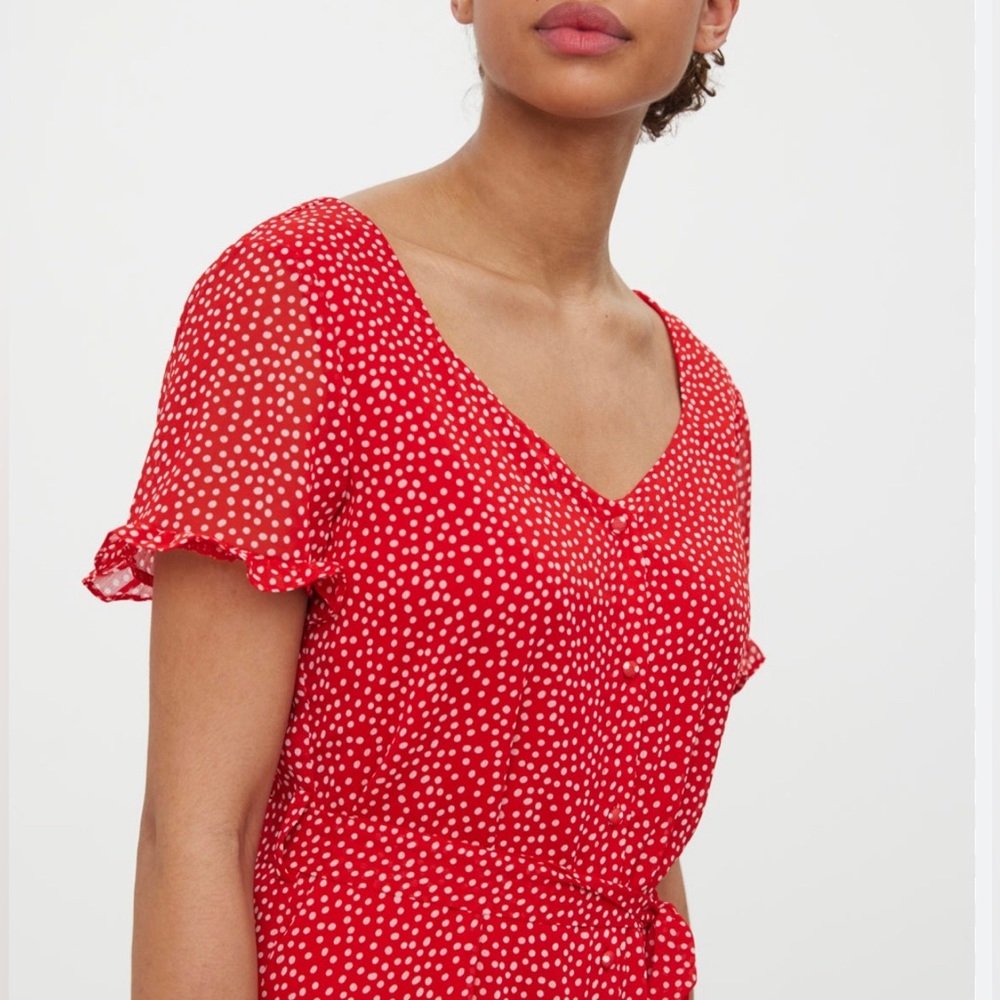 Saks Fifth Avenue - Red & White Scattered Polka Dot Midi Dress - Size 6